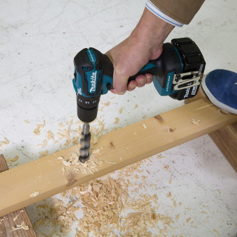 Дрель-шуруповерт Makita DHP483Z аккум. патрон:быстрозажимной от магазина РЭССИ
