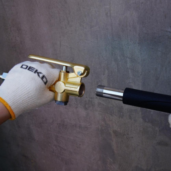 Ковш штукатурный Zitrek HG-01 400л/мин бак:3.5л серебристый/черный от магазина РЭССИ