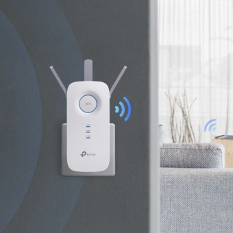 Повторитель беспроводного сигнала TP-Link RE450 AC1750 10/100/1000BASE-TX белый от магазина РЭССИ