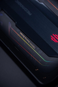 Смартфон Nubia Red Magic 7 256Gb 18Gb прозрачный моноблок 3G 4G 2Sim 6.67" 1080x2400 Android 12 64Mpix 802.11 a/b/g/n/ac/ax NFC GPS GSM900/1800 GSM1900 TouchSc Protect от магазина РЭССИ