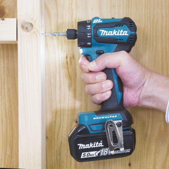 Дрель-шуруповерт Makita DDF083Z аккум. патрон:шестигр.1/4" от магазина РЭССИ