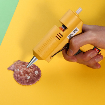 Клеевой пистолет Deko DKGG40 SET4 40Вт стерж.:7мм от магазина РЭССИ