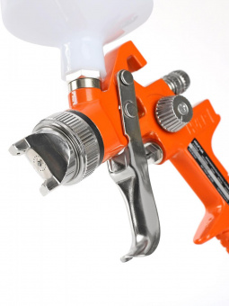 Краскораспылитель Patriot HVLP 1.4A 130л/мин соп.:1.4мм бак:0.6л от магазина РЭССИ