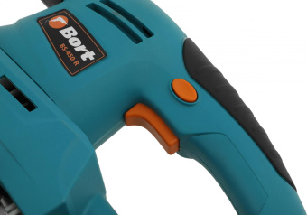 Вибро шлифовальная машина Bort BS-450-R 400Вт (93410105) от магазина РЭССИ