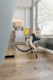 Строительный пылесос Karcher WD 4 S V-20/5/22 1000Вт (уборка: сухая/сбор воды) желтый от магазина РЭССИ