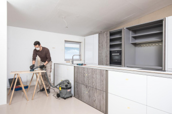 Строительный пылесос Karcher NT 22/1 Ap Te L 1300Вт (уборка: сухая/влажная) серый от магазина РЭССИ