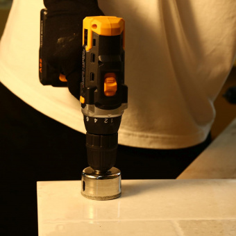 Набор коронок Deko DHS01 (065-0541) по керамике (15пред.) для дрелей от магазина РЭССИ