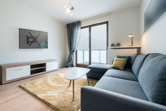 Кронштейн для телевизора Onkron NP40 черный 32"-65" макс.35кг настенный поворот и наклон от магазина РЭССИ