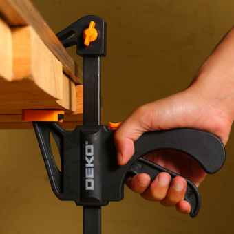 Набор струбцин Deko CL150-4 4 предмета (жесткий кейс) от магазина РЭССИ