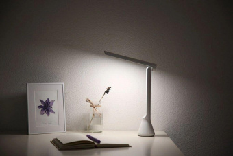 Светильник Yeelight Rechargeable Folding Desk Lamp (YLTD11YL) настольный на основание белый от магазина РЭССИ