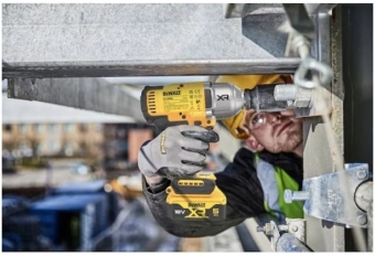 гайковерт DeWalt DCF900P2T аккум. патрон:квад.1/2" (кейс в комплекте) от магазина РЭССИ