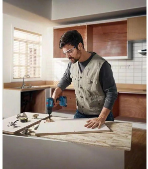 Дрель-шуруповерт Bosch GSR 185-LI аккум. патрон:быстрозажимной (кейс в комплекте) (06019K3001) от магазина РЭССИ