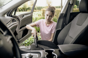 Строительный пылесос Karcher KWD 3 S V-15/4/20 LE 1000Вт (уборка: сухая/сбор воды) желтый от магазина РЭССИ