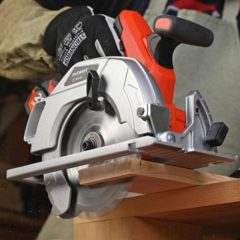 Циркулярная пила (дисковая) Patriot CS 185UES 260Вт (ручная) D диска.:185мм (110303185) от магазина РЭССИ