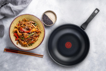 Сковорода ВОК (WOK) Tefal Force 4218628 круглая 28см покрытие: антипригарное ручка несъемная (без крышки) черный (9100048319) от магазина РЭССИ