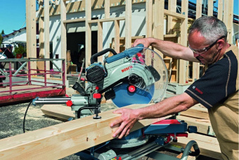 Торцовочная пила Bosch GCM 12 SDE 1800Вт 4300об/мин d=305мм от магазина РЭССИ