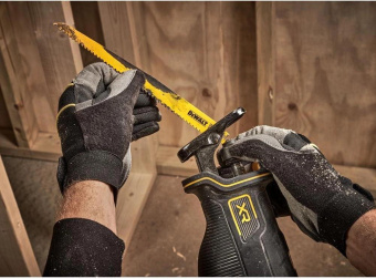 Сабельная пила DeWalt DCS382N-XJ аккум. 3200ход/мин от магазина РЭССИ