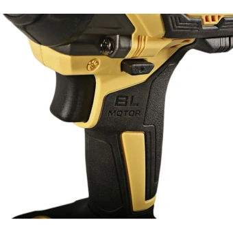 Аккумуляторный ударный гайковерт Hanskonner 1BatterySystem HCD20600BL от магазина РЭССИ