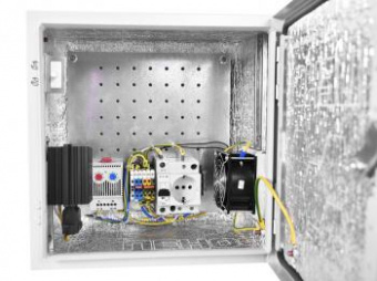 Шкаф монтажный ЦМО Эконом (ШТВ-НЭ-5.5.25-3ААА-Т2) настенный 500x250мм пер.дв.стал.лист задн.дв.спл.стал.лист несъемн.бок.пан. серый 220мм 17кг 500мм IP66 уличный всепогодный с нагревателем с силовыми розетками от магазина РЭССИ