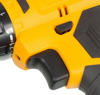 Дрель-шуруповерт Вихрь ДА-14Л-2KА аккум. патрон:быстрозажимной (72/14/20) от магазина РЭССИ