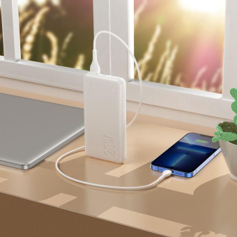 Мобильный аккумулятор Hoco J87 Tacker 10000mAh QC3.0/PD3.0 20W 3A USB-A/USB-C белый (J87 TACKER WHITE) от магазина РЭССИ